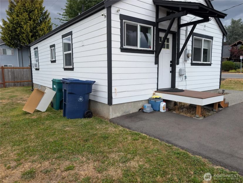 Property photo for 7828 47th Avenue Ne, Marysville photo 4
