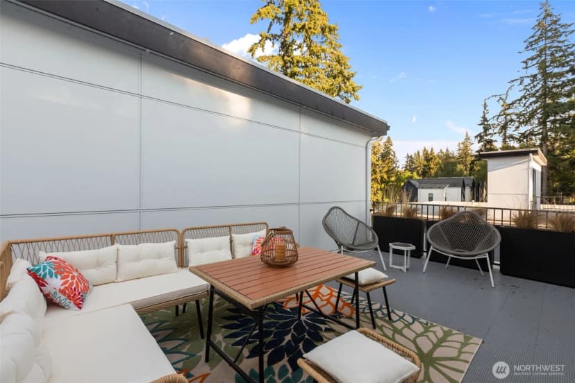 Property photo for 2150 N 147th Street #e, Shoreline photo 31