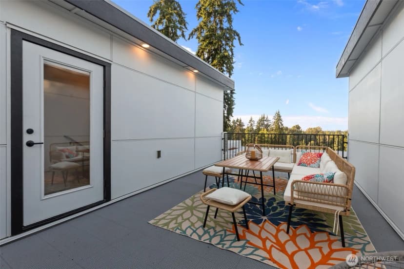 Property photo for 2150 N 147th Street #e, Shoreline photo 32