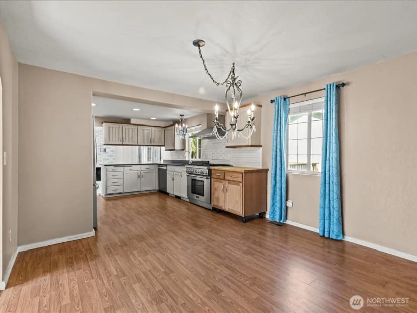 Property photo for 2023 114th Avenue Ne, Lake Stevens photo 13