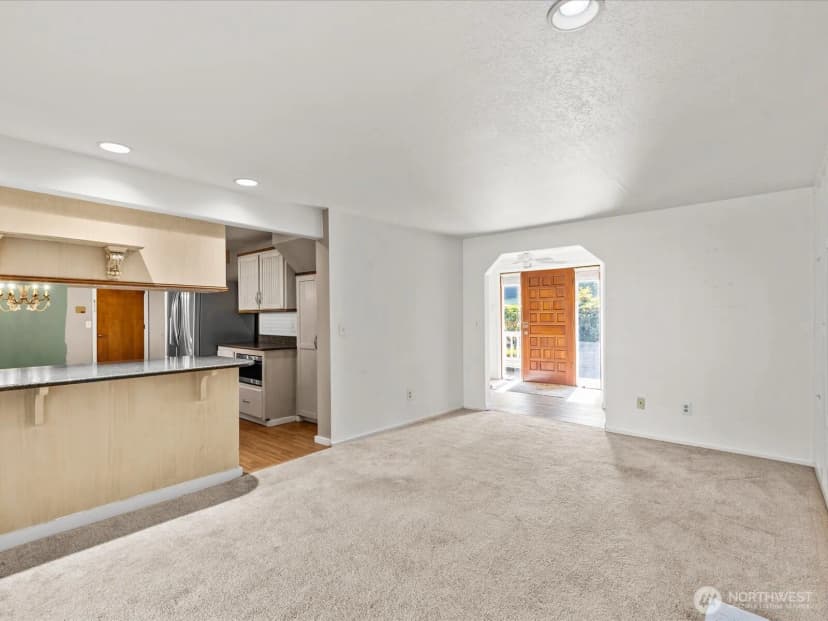 Property photo for 2023 114th Avenue Ne, Lake Stevens photo 12