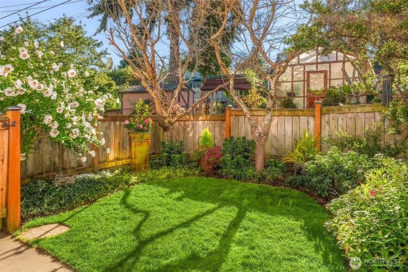 Property photo for 5615 Fauntleroy Way Sw, Seattle photo 10