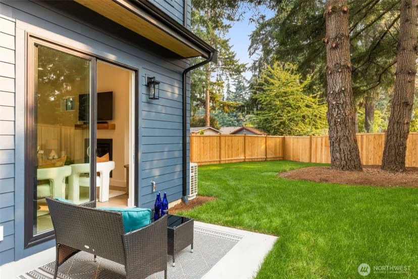 Property photo for 13637 103rd Avenue Ne, Kirkland photo 30