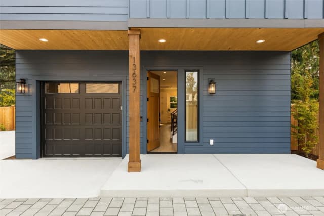 Property photo for 13637 103rd Avenue Ne, Kirkland photo 3