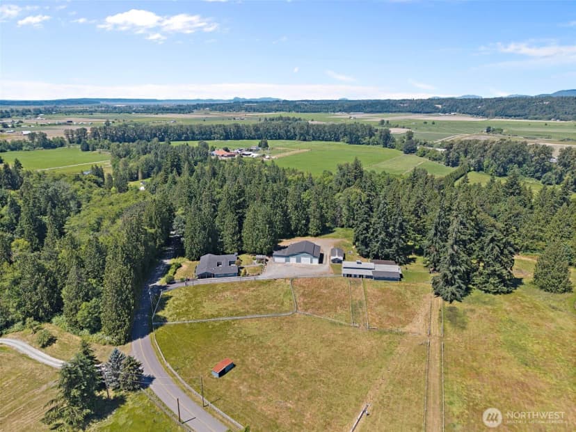 Property photo for 3915 Silvana Terrace Road, Stanwood photo 36