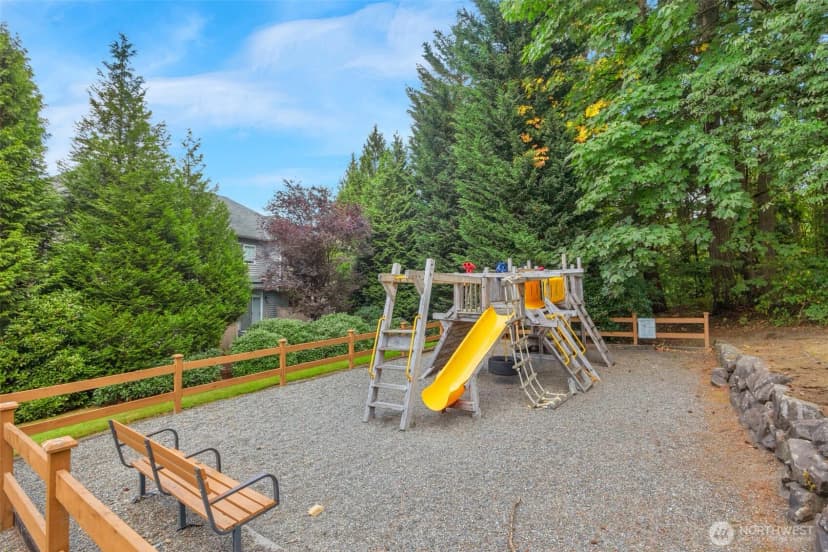 Property photo for 15523 133rd Place Ne, Woodinville photo 23