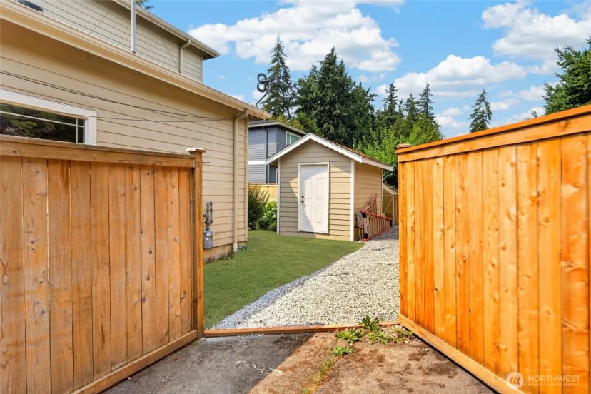 Property photo for 15516 56th Avenue W, Edmonds photo 38