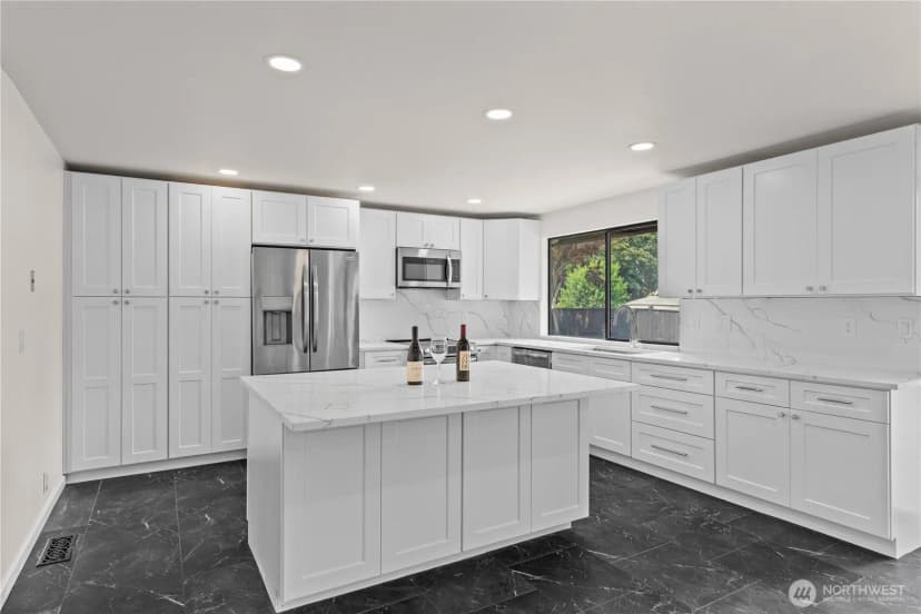 Property photo for 3010 Sw 325th Place, Federal Way photo 9