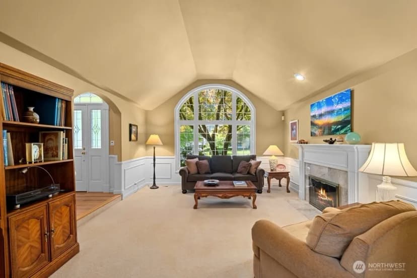 Property photo for 19710 222nd Avenue Ne, Woodinville photo 9
