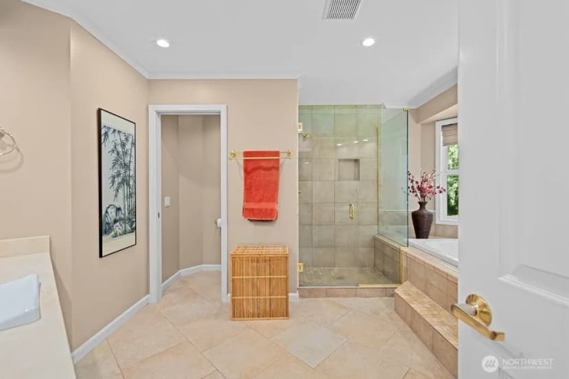 Property photo for 19710 222nd Avenue Ne, Woodinville photo 25