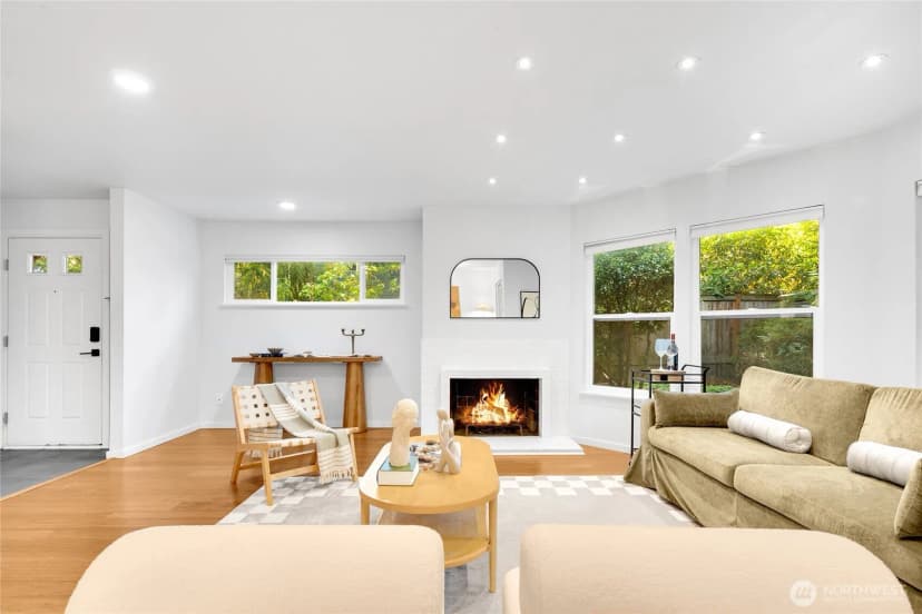 Property photo for 14651 Ne 40th Street #f5, Bellevue photo 7