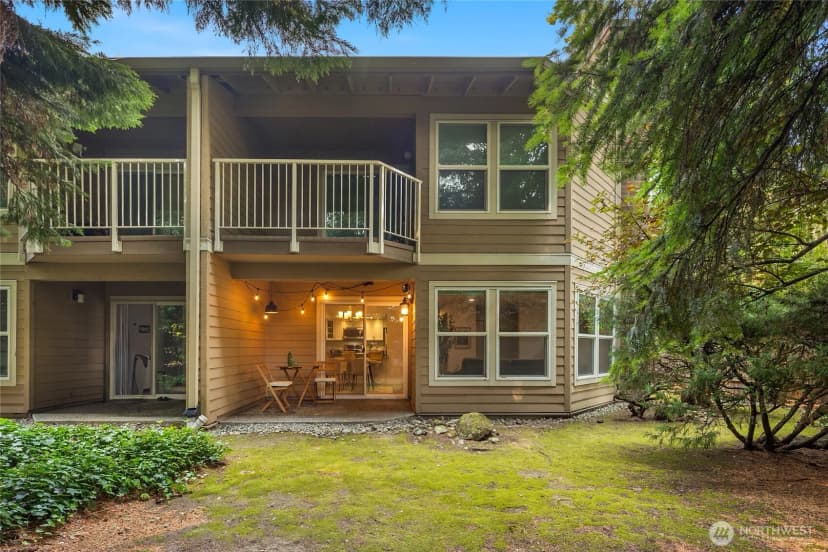 Property photo for 14651 Ne 40th Street #f5, Bellevue photo 26