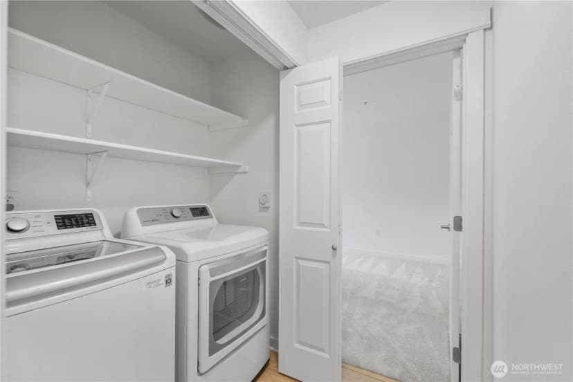 Property photo for 13301 Se 79th Place #c203, Newcastle photo 29