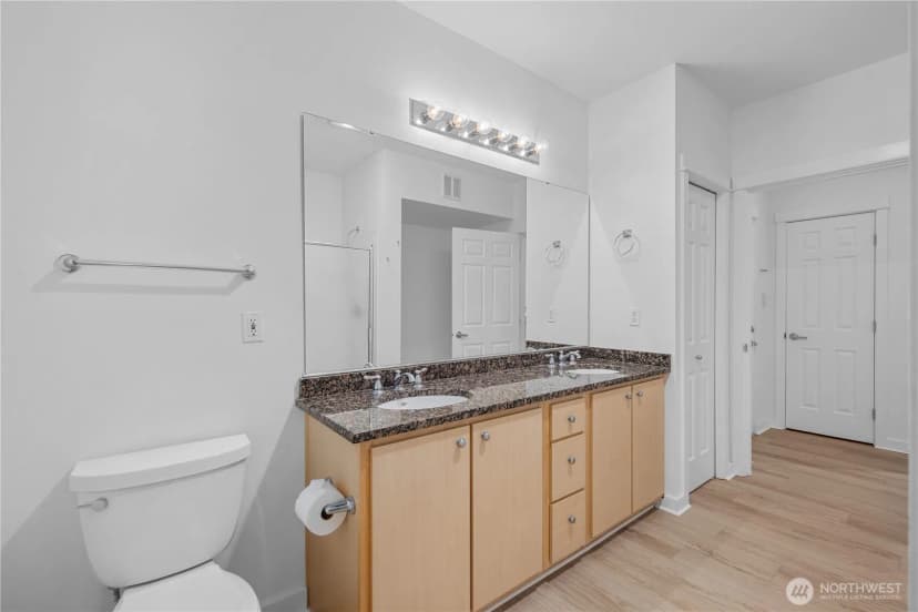 Property photo for 13301 Se 79th Place #c203, Newcastle photo 25