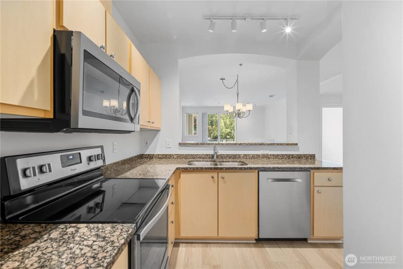 Property photo for 13301 Se 79th Place #c203, Newcastle photo 11
