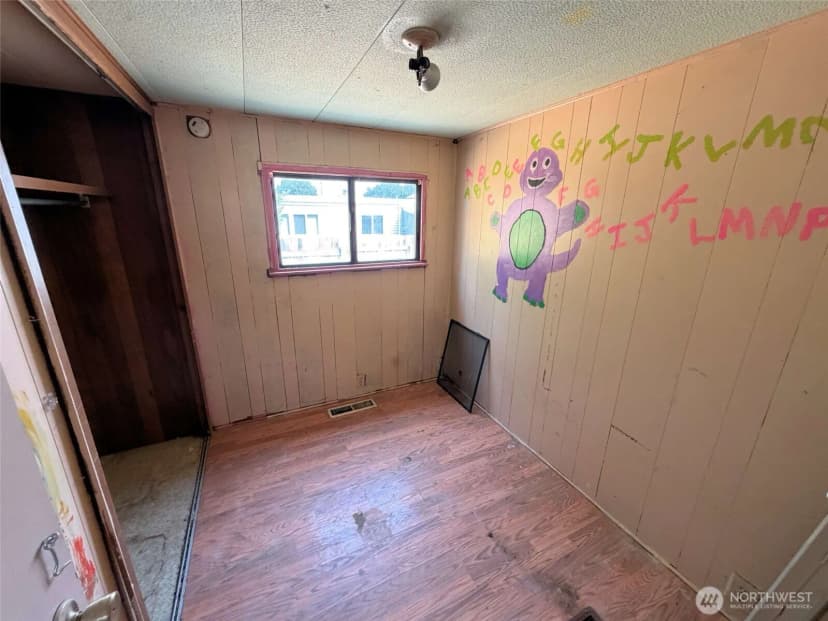 Property photo for 1103 3rd Street, Davenport photo 21
