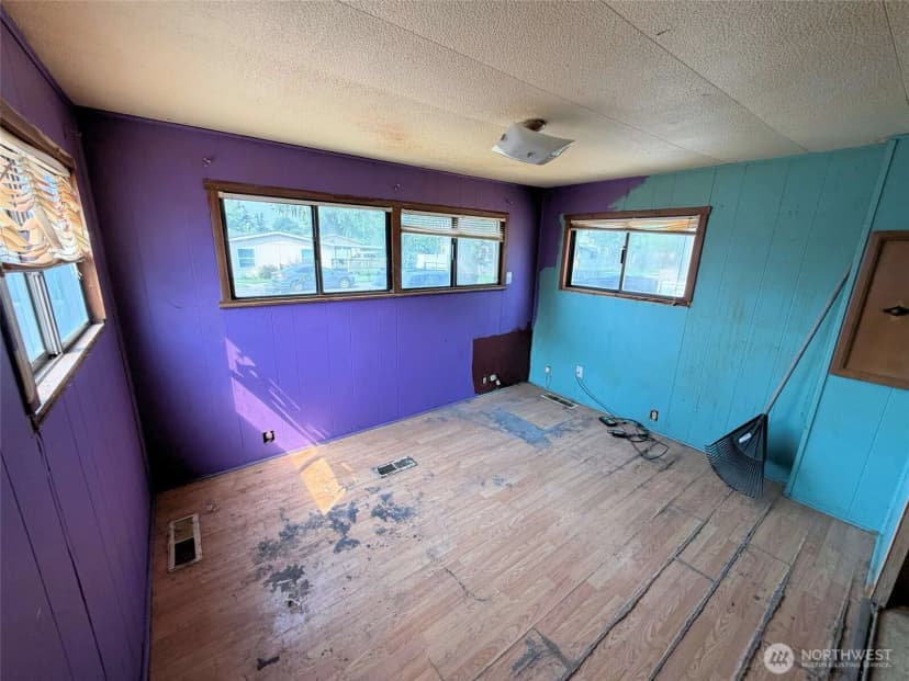 Property photo for 1103 3rd Street, Davenport photo 24