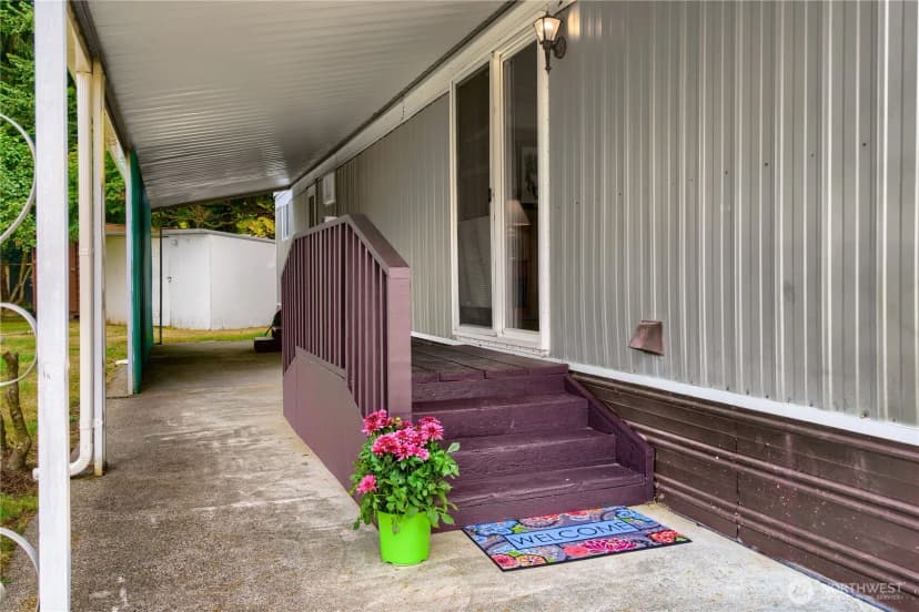 Property photo for 9403 Pierce Lane #6, Sedro Woolley photo 5