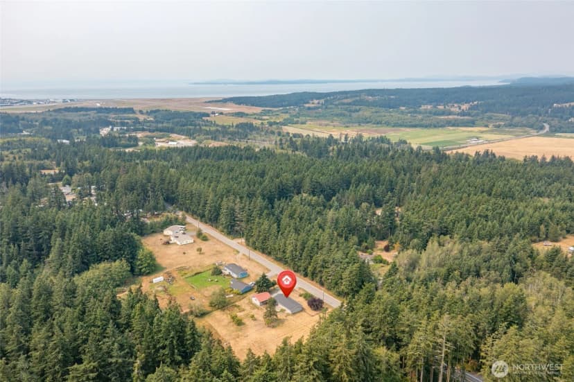 Property photo for 216 E Sleeper Road, Oak Harbor photo 34
