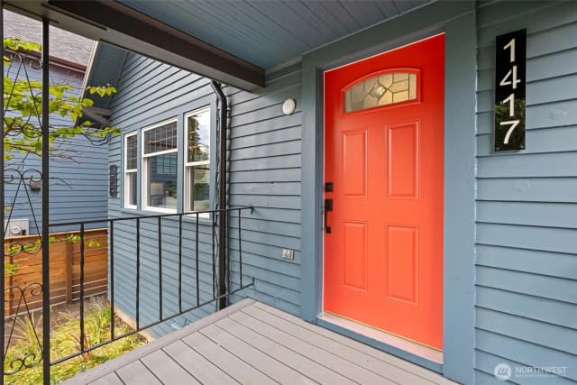 Property photo for 1417 Martin Luther King Jr Way, Seattle photo 3