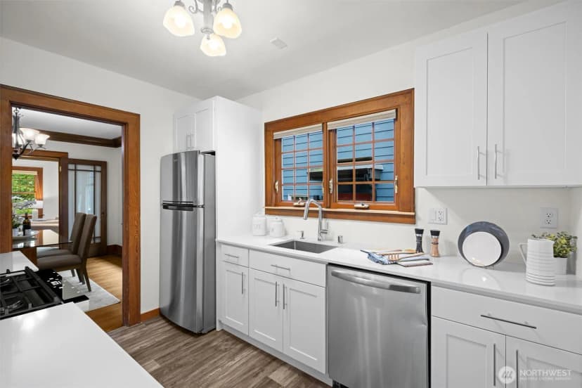 Property photo for 1417 Martin Luther King Jr Way, Seattle photo 18