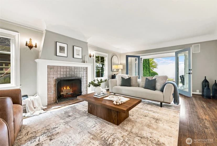 Property photo for 5431 49th Avenue Sw, Seattle photo 5