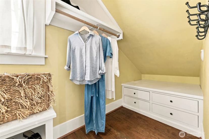 Property photo for 5431 49th Avenue Sw, Seattle photo 18