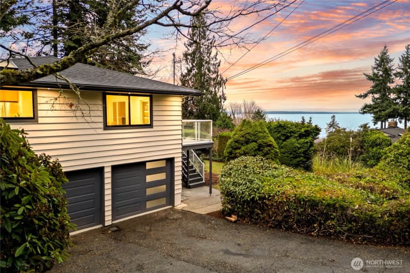 Property photo for 16858 76th Avenue W, Edmonds photo 13