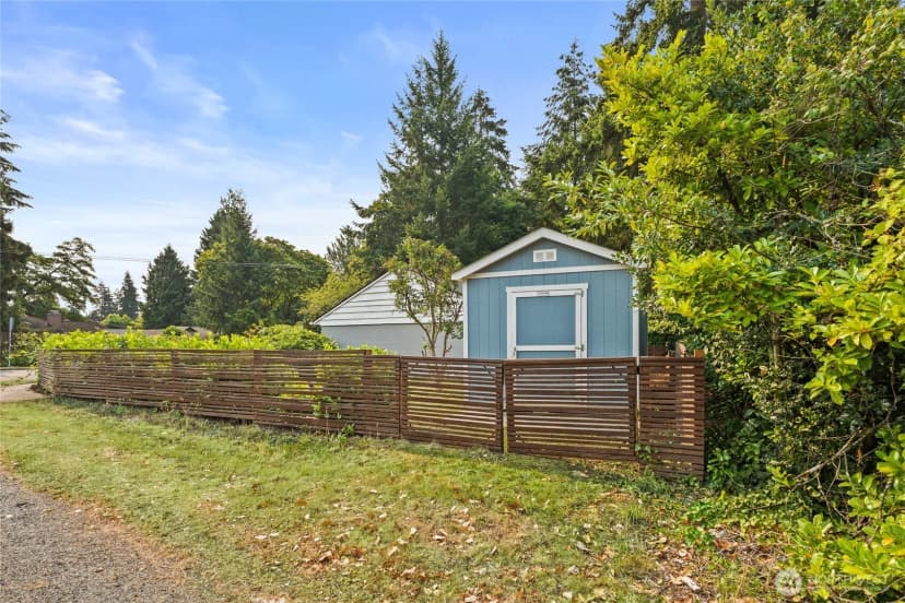 Property photo for 16563 18th Avenue Ne, Shoreline photo 29