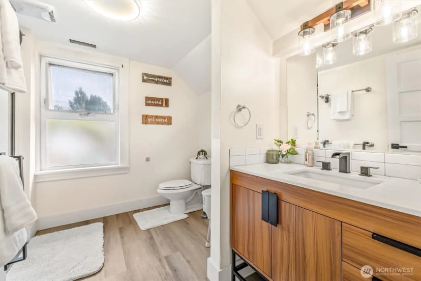 Property photo for 2309 Mcdougall Avenue, Everett photo 26