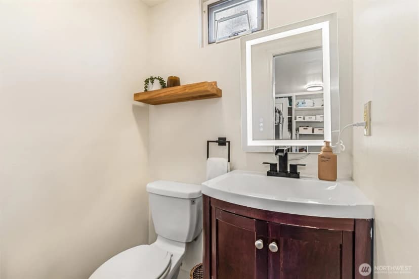 Property photo for 2309 Mcdougall Avenue, Everett photo 29