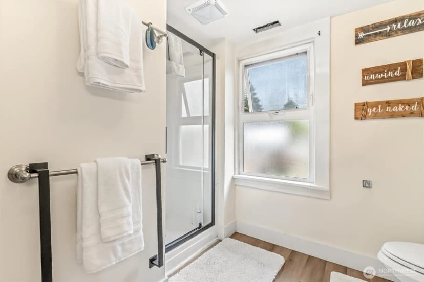 Property photo for 2309 Mcdougall Avenue, Everett photo 27
