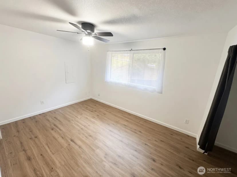 Property photo for 34418 54th Avenue S, Auburn photo 9