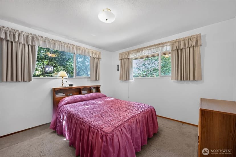 Property photo for 14109 Serene Way, Lynnwood photo 18