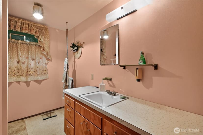 Property photo for 14109 Serene Way, Lynnwood photo 28