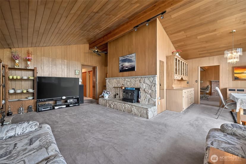 Property photo for 14109 Serene Way, Lynnwood photo 17