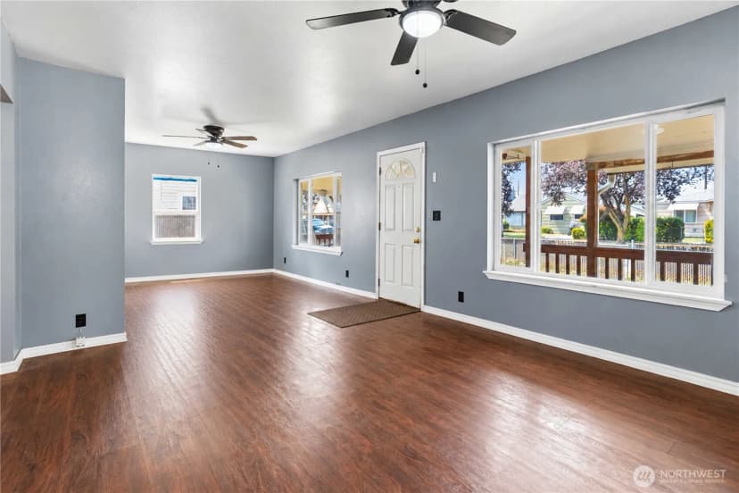 Property photo for 440 20th Avenue, Longview photo 5