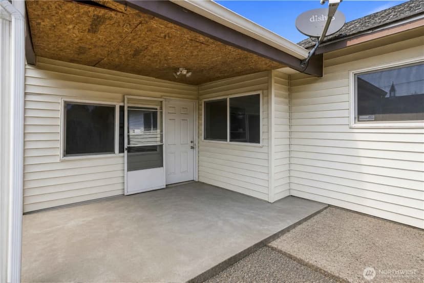 Property photo for 440 20th Avenue, Longview photo 25