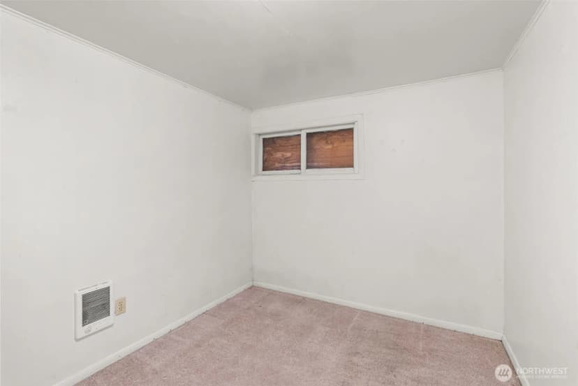 Property photo for 1811 Beach Street, Centralia photo 13