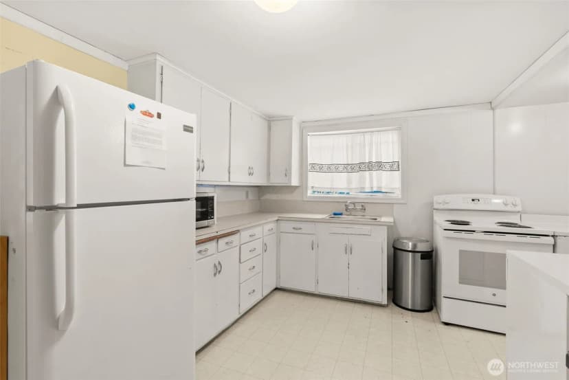 Property photo for 1811 Beach Street, Centralia photo 6