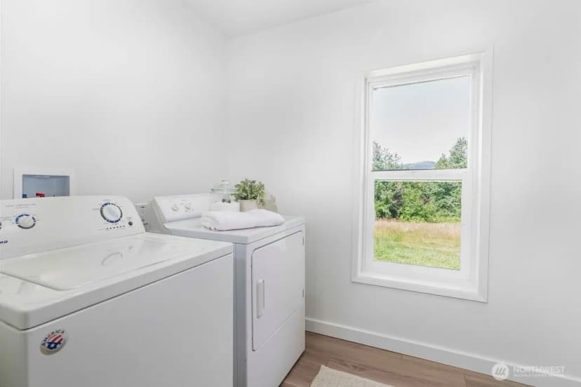 Property photo for 22045 276th Avenue Se, Maple Valley photo 14