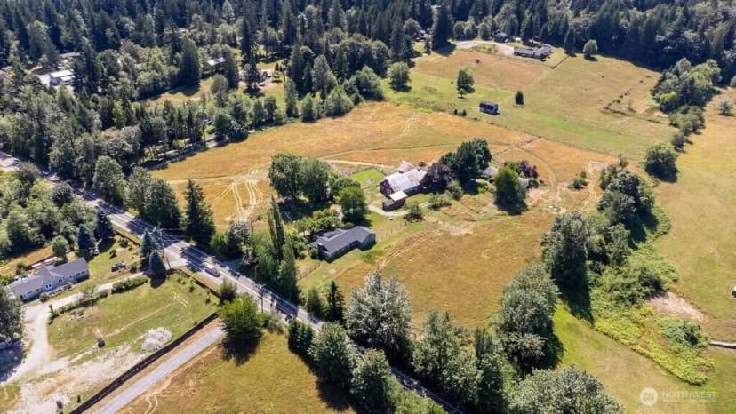 Property photo for 22045 276th Avenue Se, Maple Valley photo 36