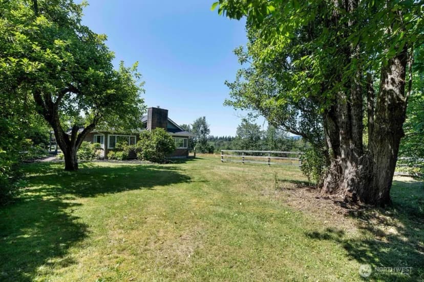 Property photo for 22045 276th Avenue Se, Maple Valley photo 34