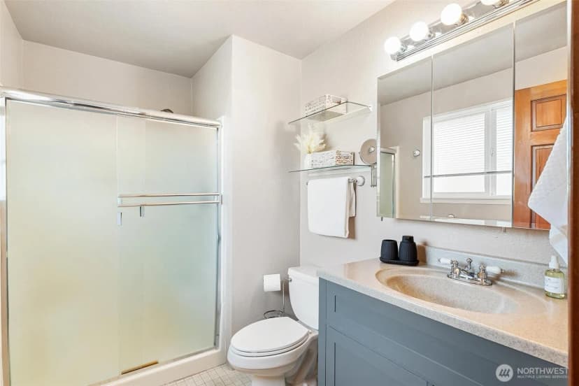 Property photo for 12817 48th Drive Se, Everett photo 17