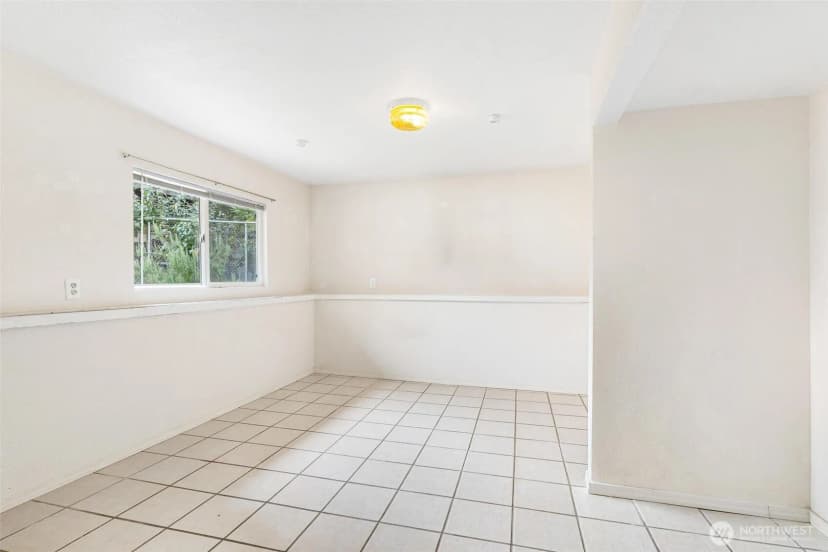Property photo for 12817 48th Drive Se, Everett photo 30
