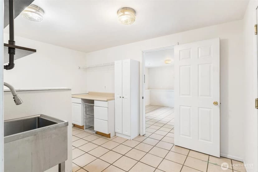Property photo for 12817 48th Drive Se, Everett photo 31