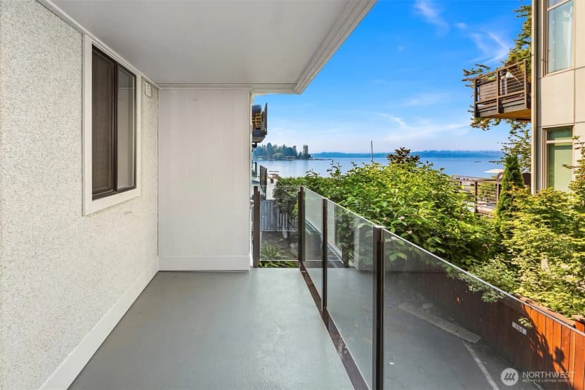 Property photo for 4561 Lake Washington Boulevard Ne #201, Kirkland photo 21
