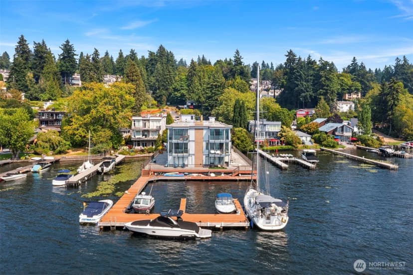 Property photo for 4561 Lake Washington Boulevard Ne #201, Kirkland photo 18