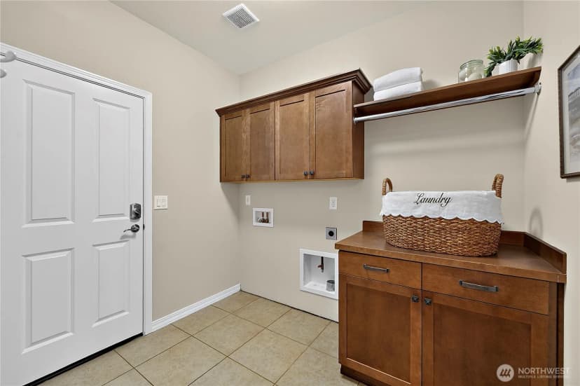 Property photo for 18725 145th Street E, Bonney Lake photo 22