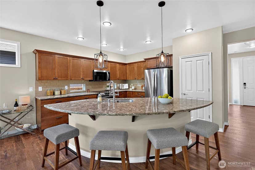 Property photo for 18725 145th Street E, Bonney Lake photo 7